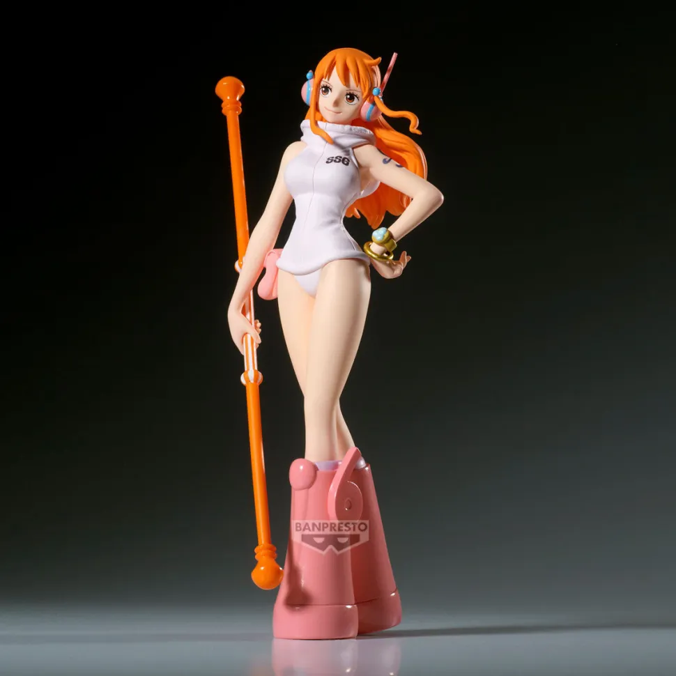 Banpresto One Piece -Nami The Shukko Prize Figure (Egghead Island Ver.)