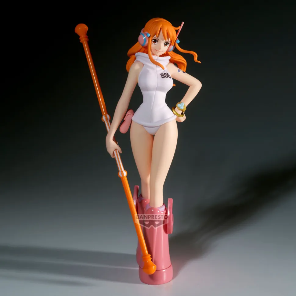 Banpresto One Piece -Nami The Shukko Prize Figure (Egghead Island Ver.)