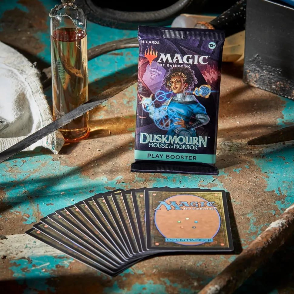 Magic: The Gathering - Duskmourn: House of Horror Play Booster (36 Count)