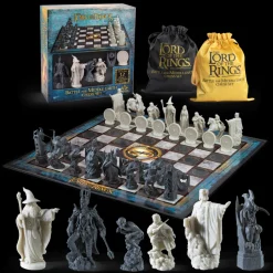 Noble Collection - Lord of the Rings: Battle For Middle Earth Chess Set