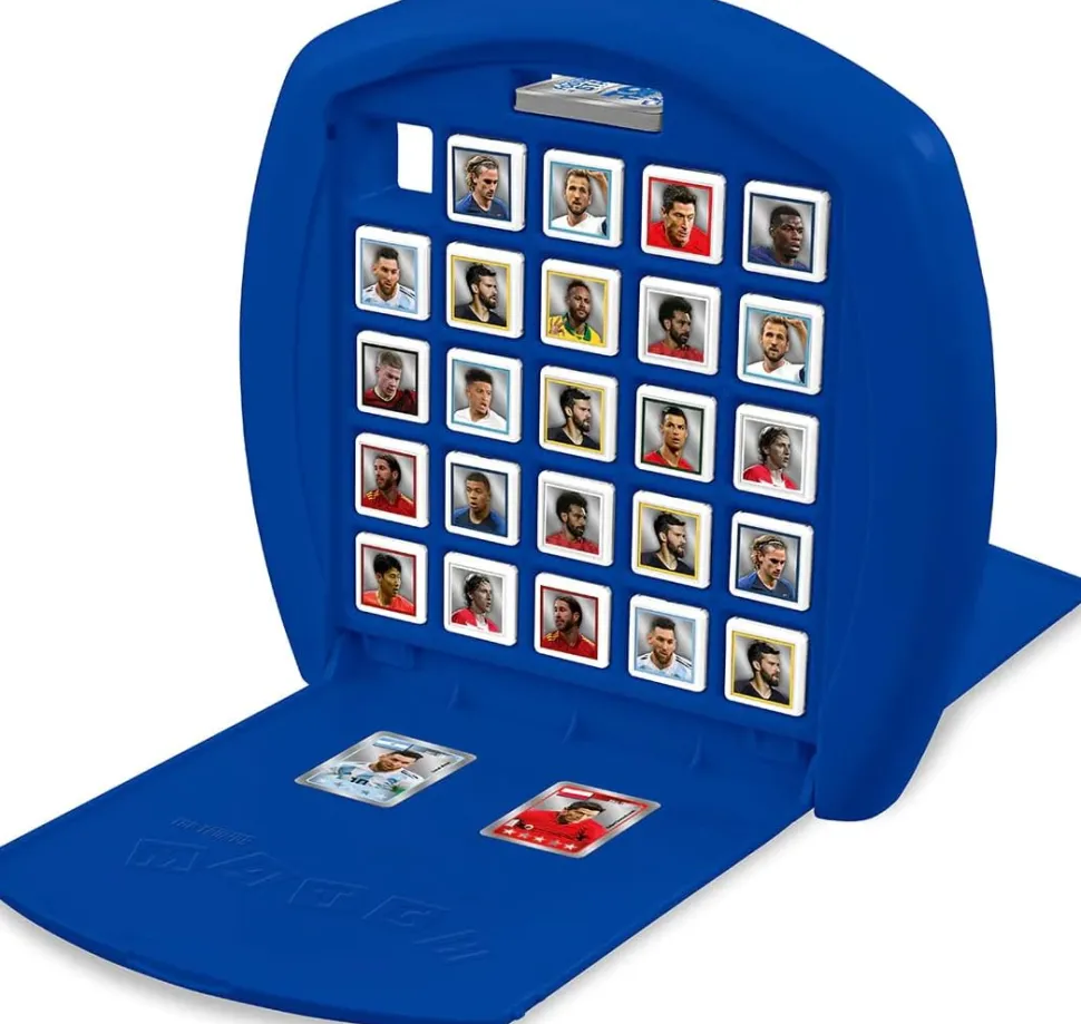 Top Trumps Match World Football Stars - The Crazy Cube Game